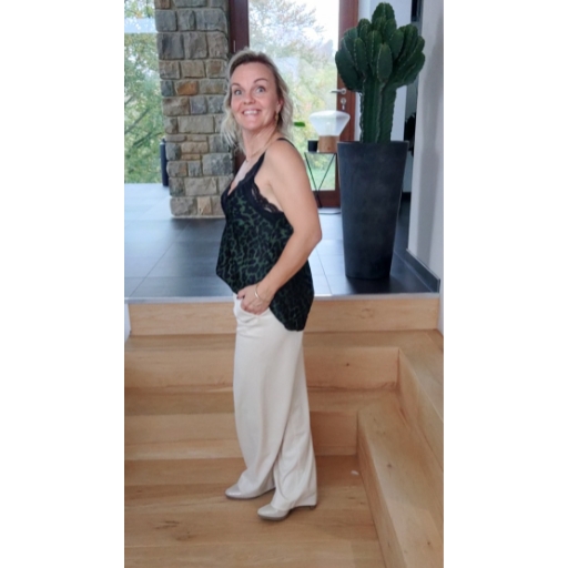 eleaka top katia 1.jpg