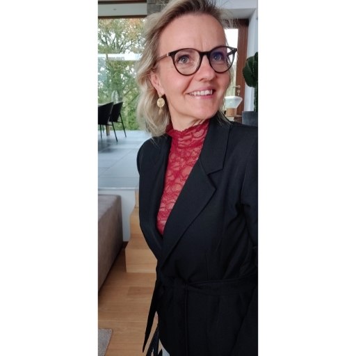 eleaka blazer stella noir 1.jpg