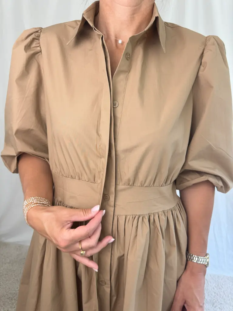 eleaka_robe_carmel_13.webp