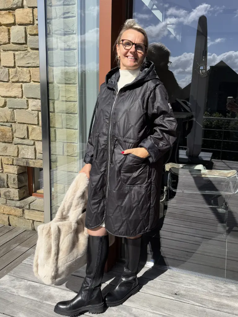 IMG_E8734 (Custom).webp