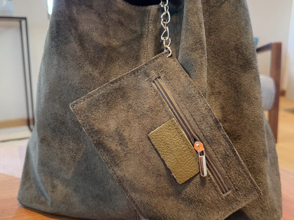 IMG_8607 (Custom).webp