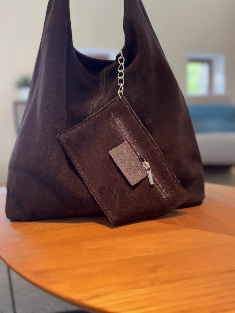 IMG_E8603 (Custom).webp