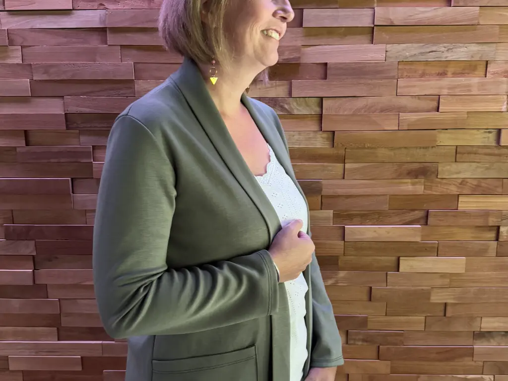 IMG_8587 (Custom).webp