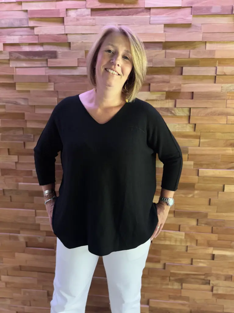 IMG_E8543 (Custom).webp