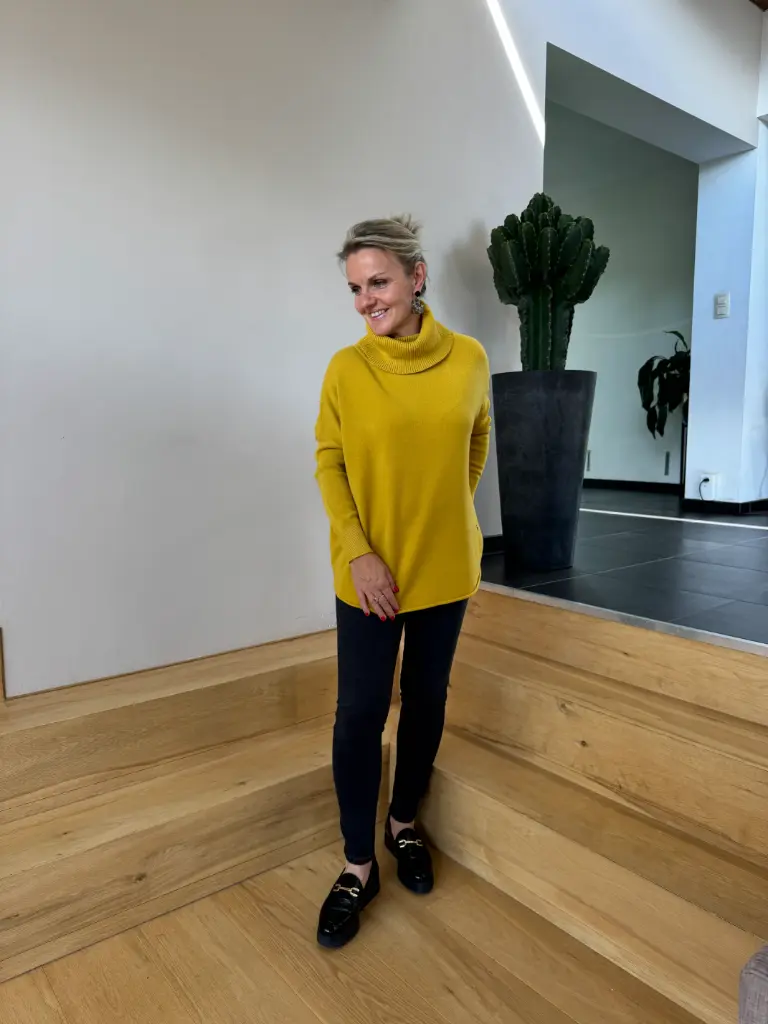 Pull Céline moutarde