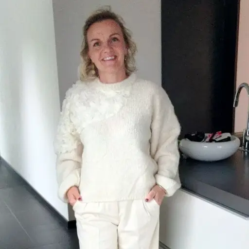 Pull Flore blanc cassé